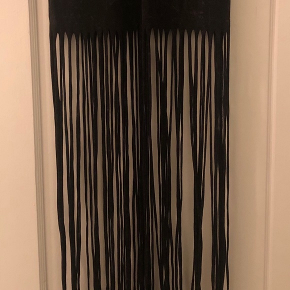 Pre-owned charcoal gray and black fringe skirt - Picture 3 of 3